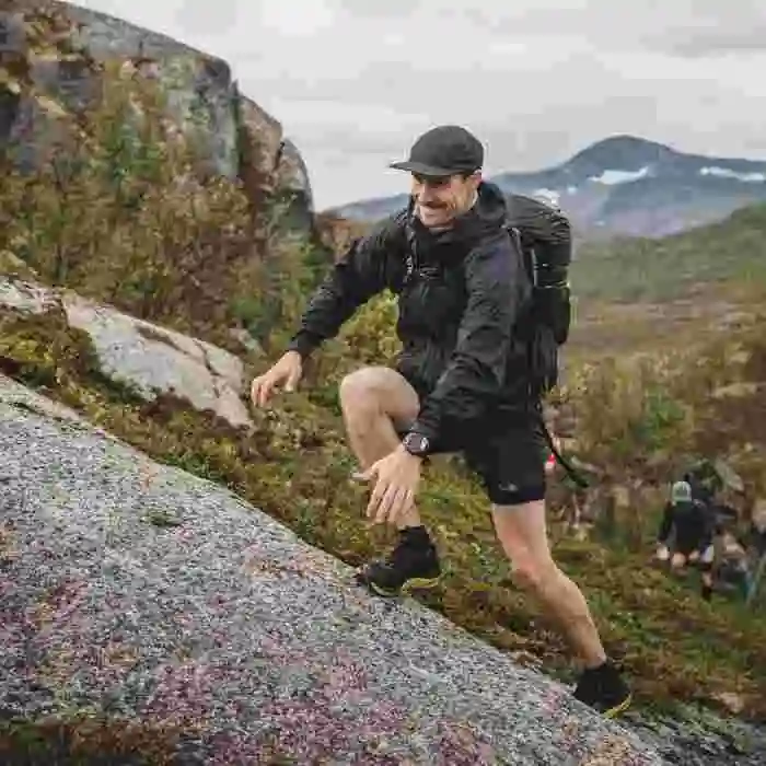 en man fjällbestiger i Norge